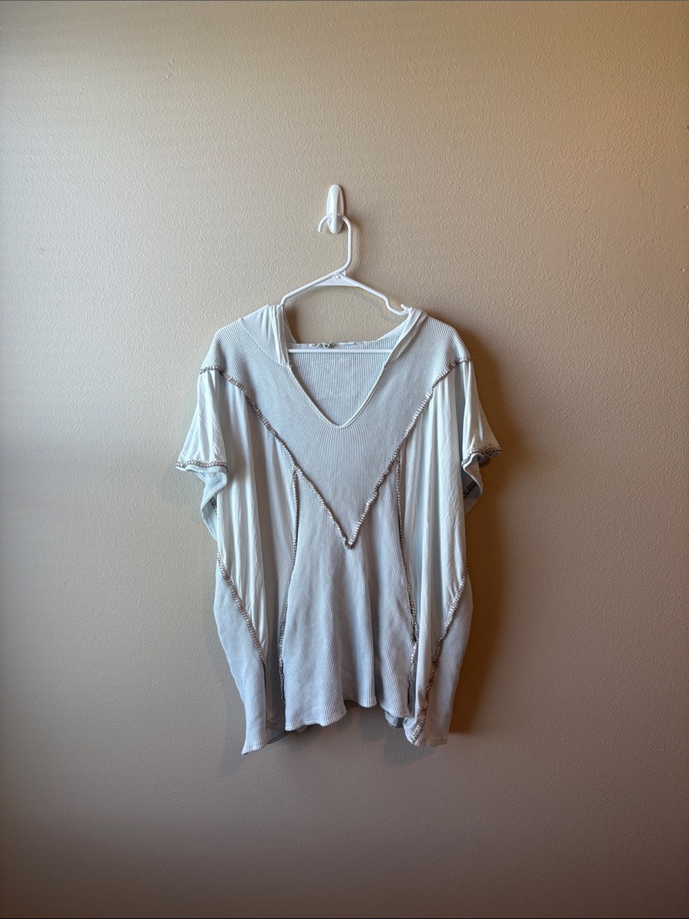 ✨POL Shabby Chic Pocket Tee✨